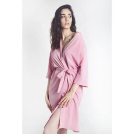 Жіночий літній шовковий халат на запах 5140-107 Пудра