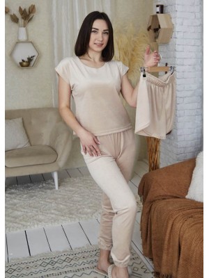 Комплект жіноча велюрова піжама домашній костюм трійка: футболка, шорти та джогери 6239-804-3 Мокко